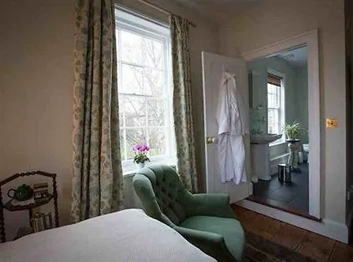 5 Chapel Street Bed And Breakfast Cambridge  United Kingdom